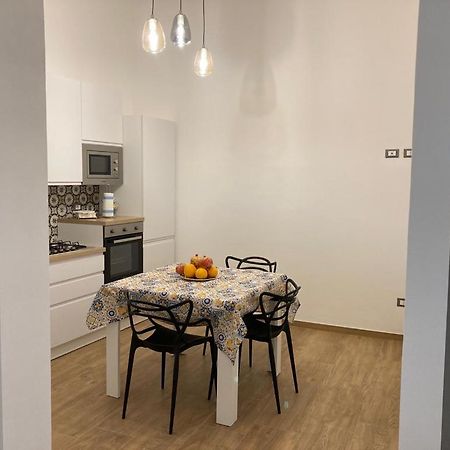 Casa Vacanze Al Trenta3 Marsala Exterior foto